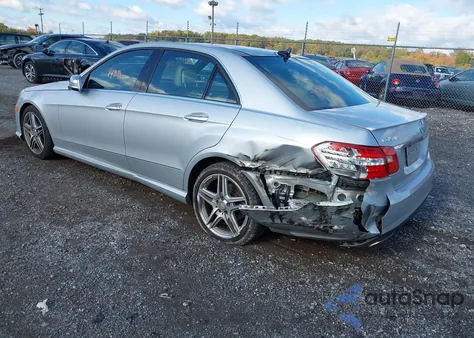 2013 Mercedes-Benz E 350 4Matic из США, поврежденный, VIN WDDHF8JB7DA686267